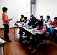 培训学校如何用排课管理软件解决学员课时和课消？