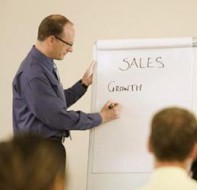 英语培训机构怎么用管理软件做好兼职老师管理？