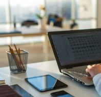 校区管理系统：分析学校统计报表是校长管理学校的有效武器