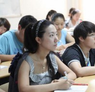 培训机构学员系统自动管理学生考勤和课时吗