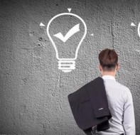 使用教培机构管理系统科学规范的分配工作