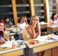 培训教育学员系统便捷了学校的考勤管理工作