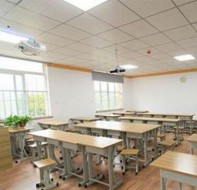 使用在线课程表软件，在浏览器就能完成排课