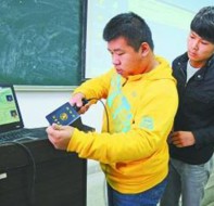 培训班考勤系统自动同步学生出勤数据