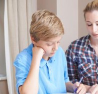 培训机构一对一教学管理软件如何降低学员退费率？